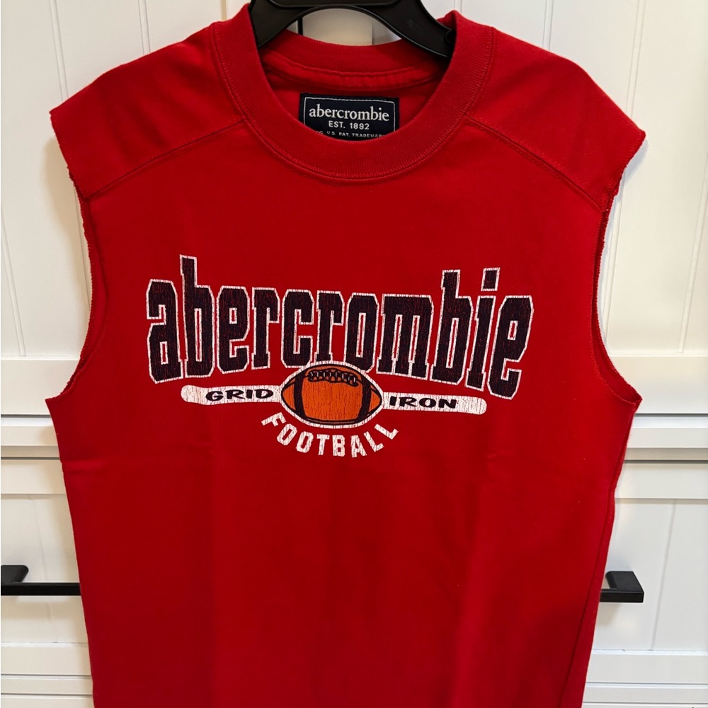 Abercrombie Red Graphic Cutoff‎ Tee